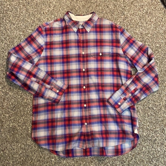 Gap classic plaid lived in casual long sleeve button down size XL - Picture 1 of 5